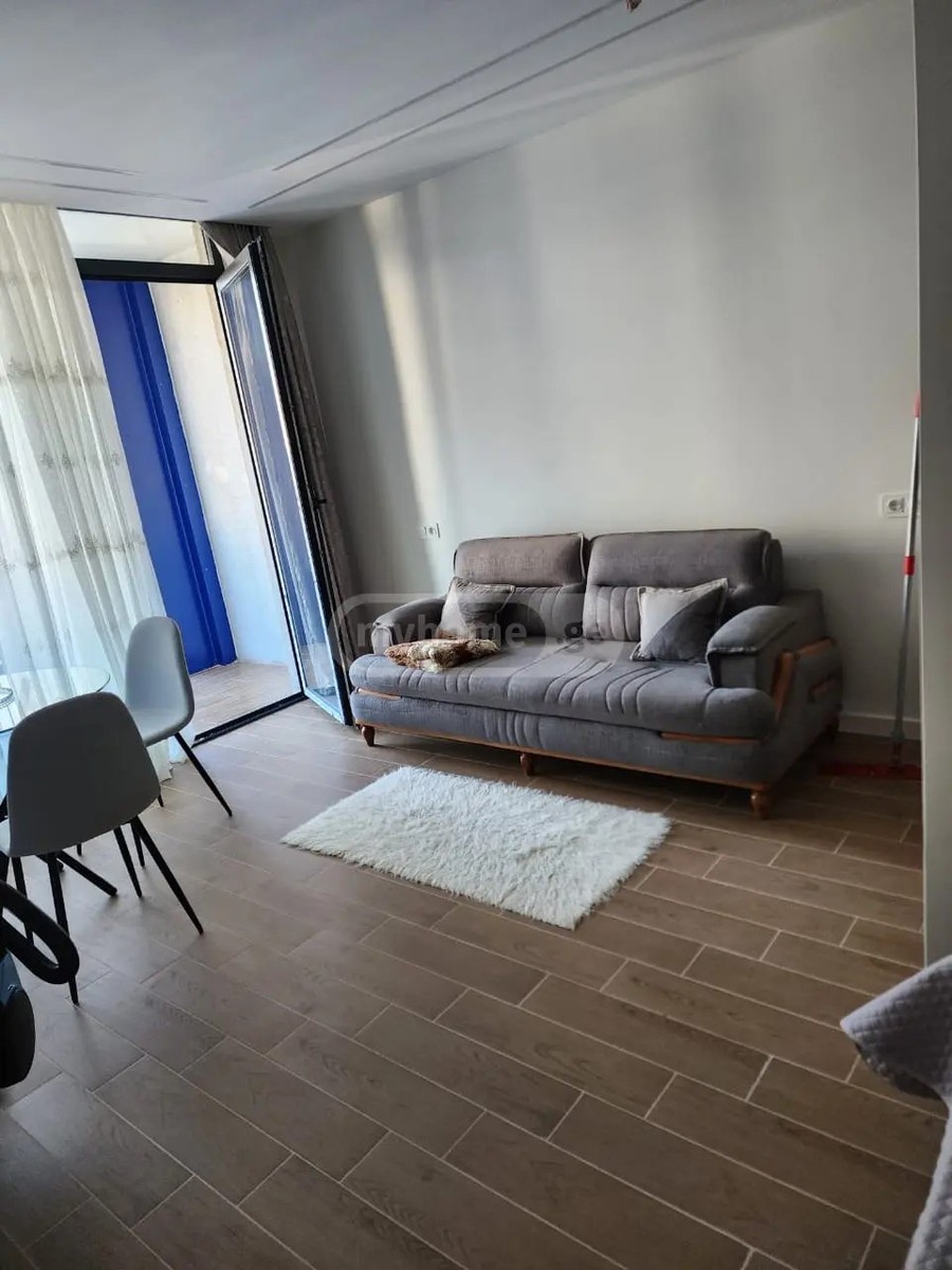 კაჩინსკი ლ. და მ. ქ.  - 2 rooms