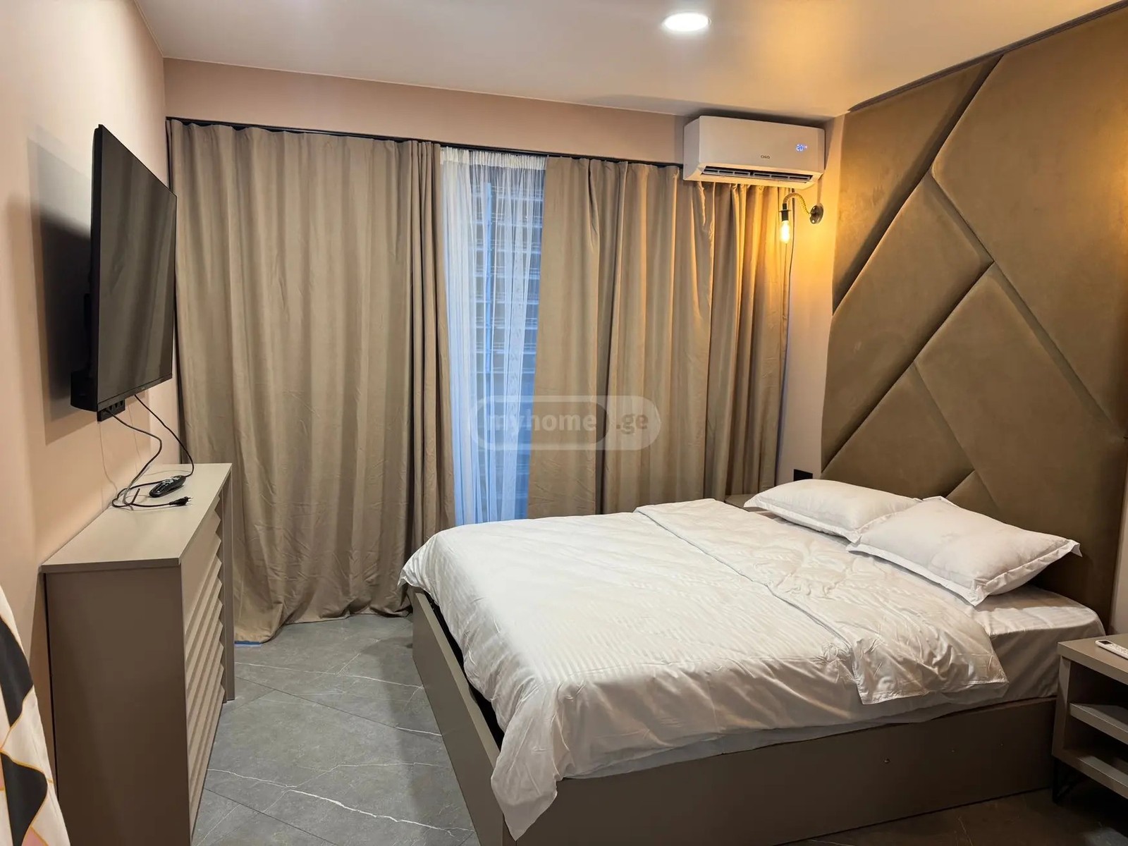 აბუსერიძე ტ. ქ. 13 - 1 rooms