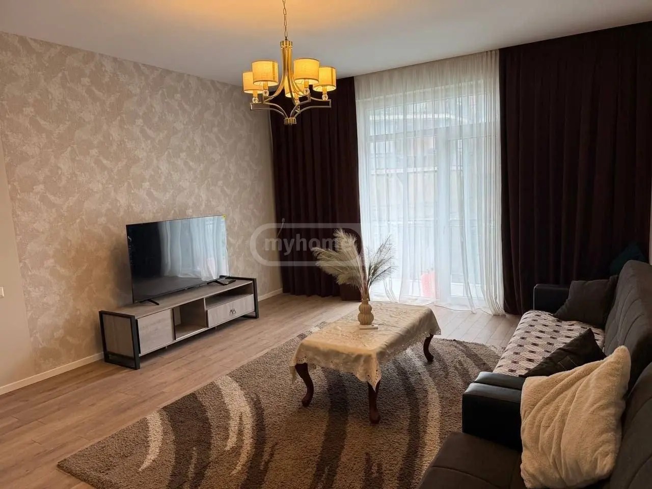 რუსთაველის ქ. 56 - 3 rooms