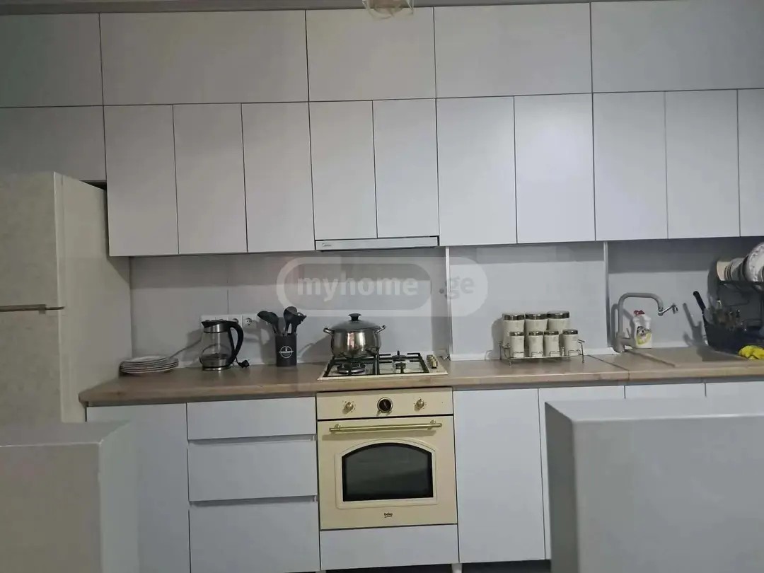 ხახულის ქ. 23 - 4 rooms