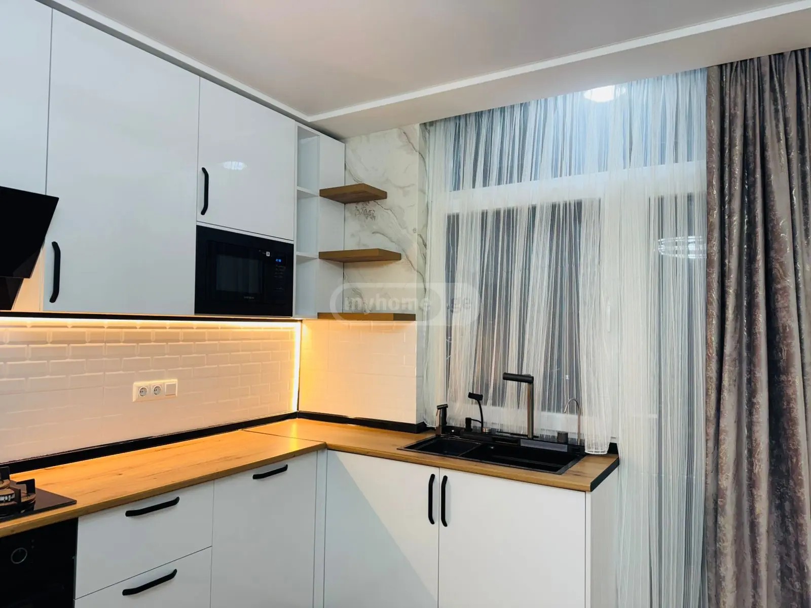 ბაგრატიონის ქუჩა  - 2 rooms