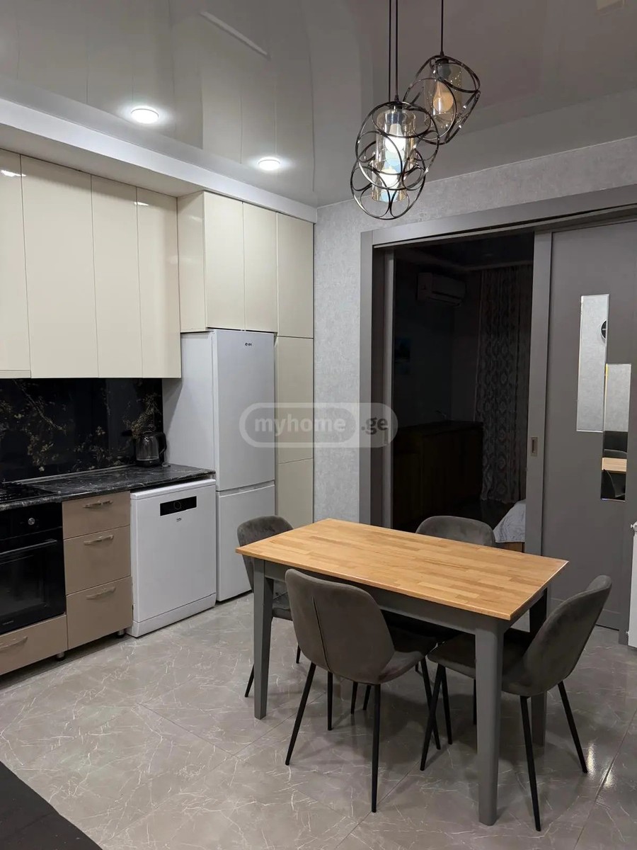 ხიმშიაშვილი შ. ქ. 65 - 3 rooms