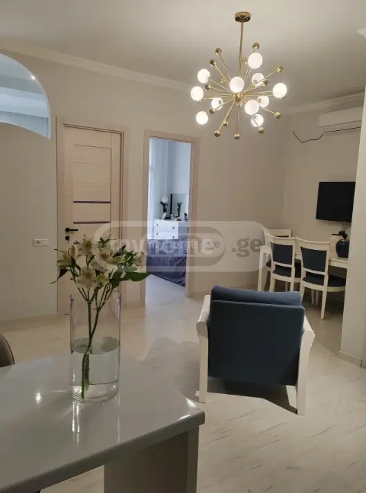 თამარ მეფის ქ.  - 3 rooms