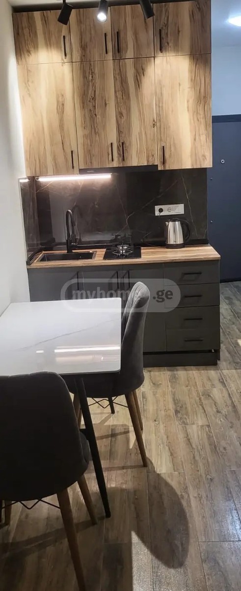აღმაშენებლის ქ. 56 - 2 rooms