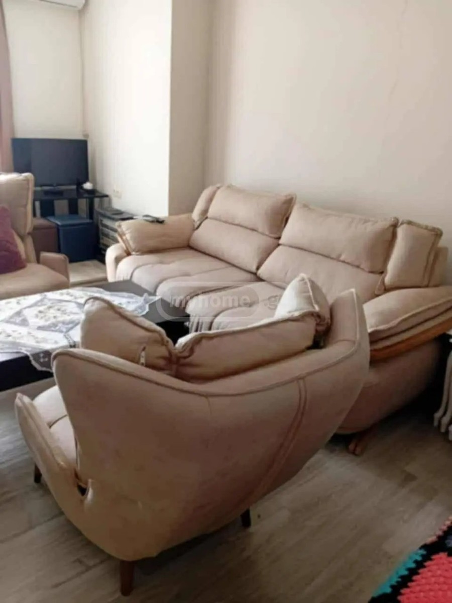 აეროპორტის გზატკეცილი 186 - 1 rooms
