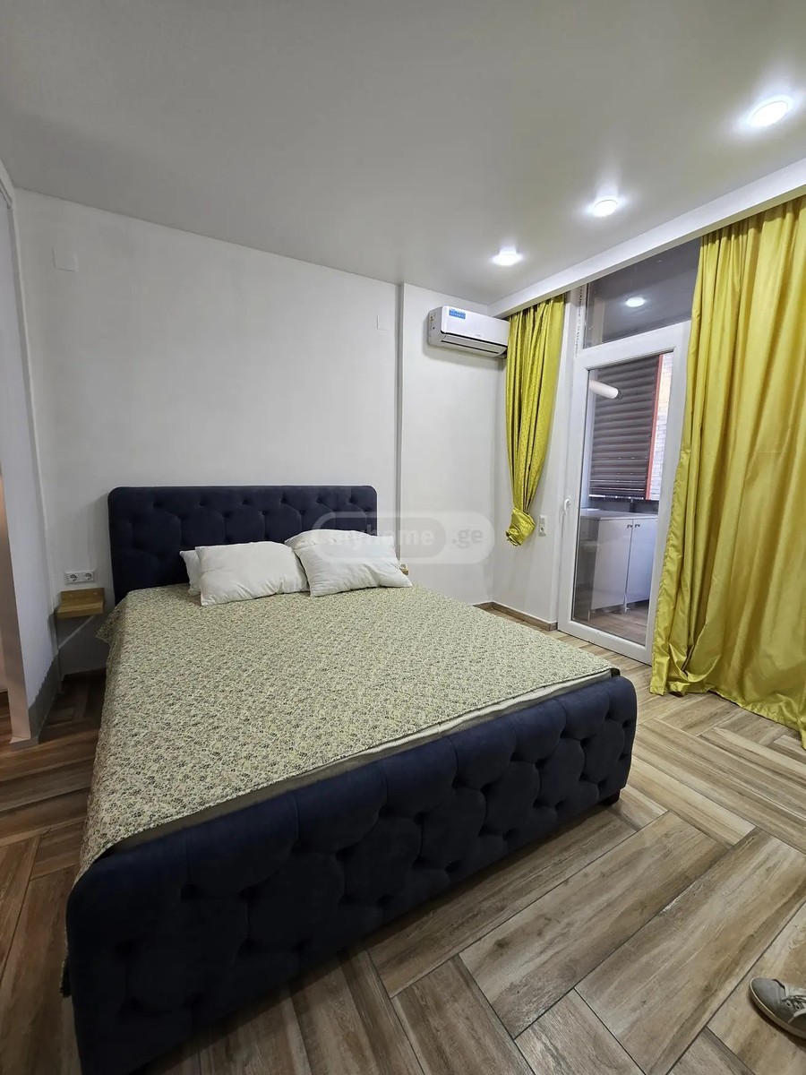თამარ მეფის გამზ 3 შესახვევი  - 1 rooms