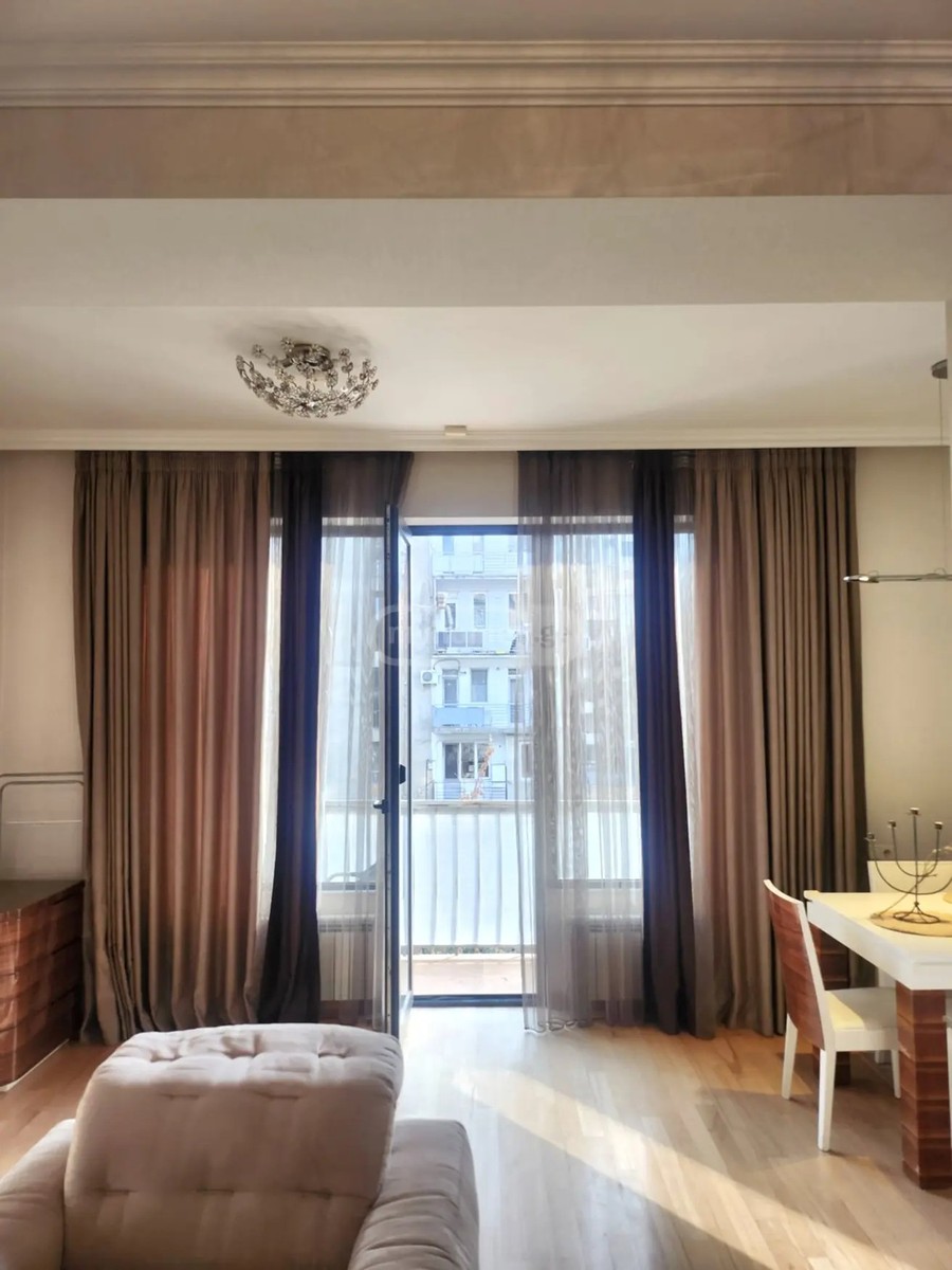 ჭავჭავაძე ი. გამზირი 16 - 2 rooms