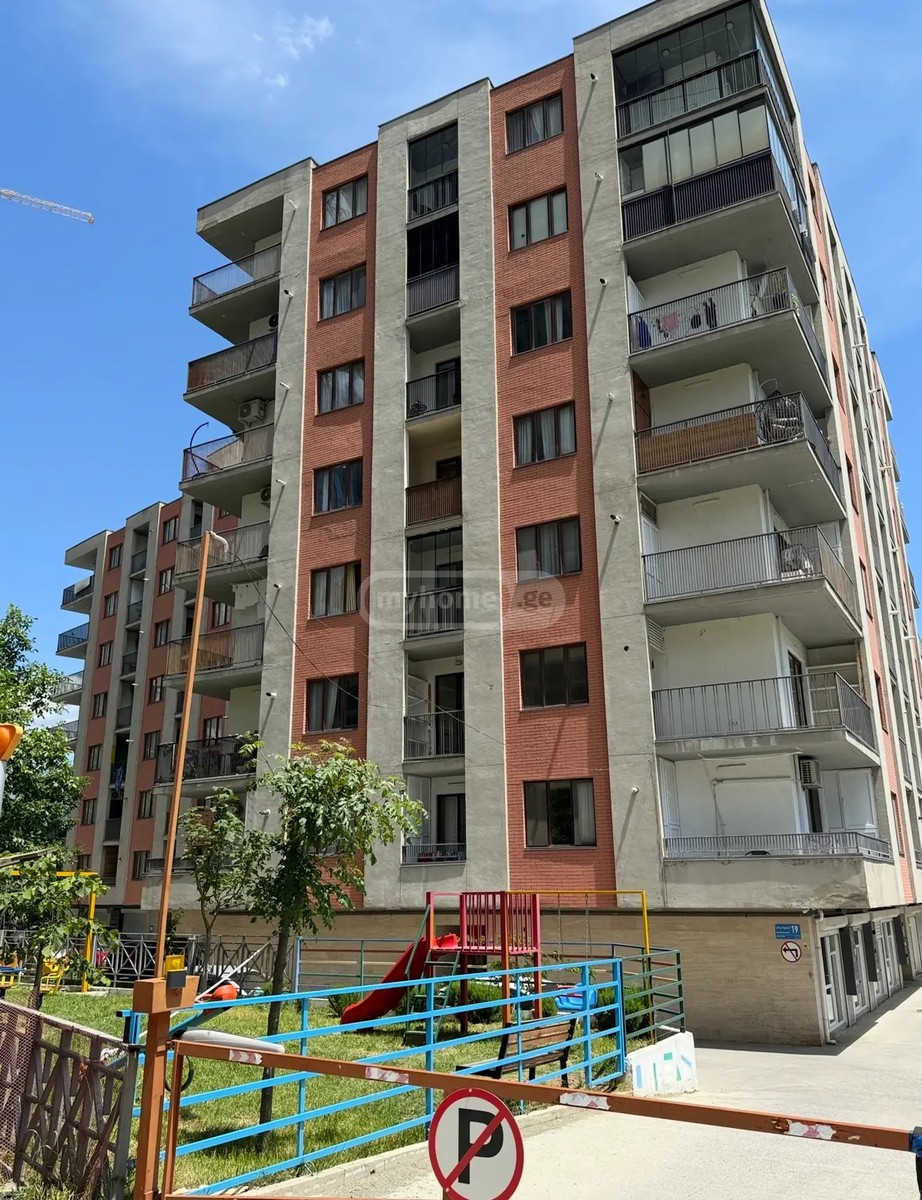 ფარნავაზ მეფის გამზ. 19 - 5 rooms