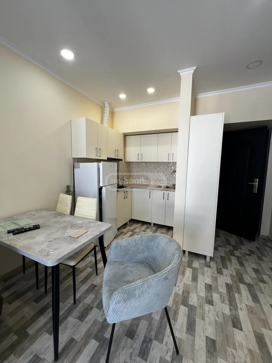 ინასარიძის ქ. 8 - 2 rooms