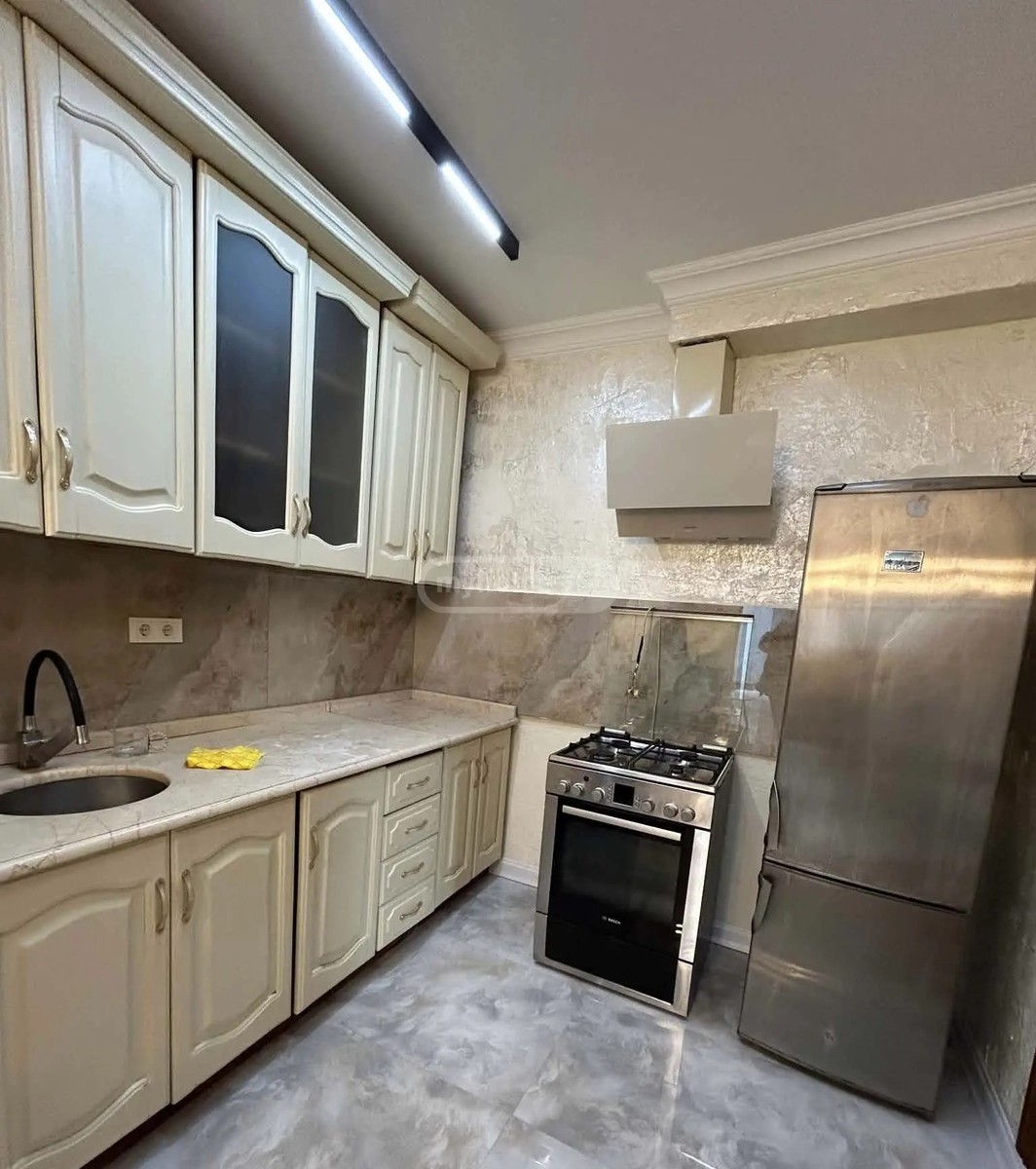ლერმონტოვი მ. ქუჩა 80 - 3 rooms