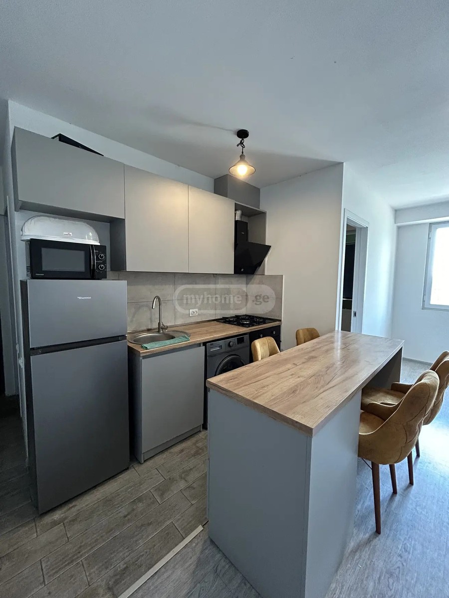 დემეტრე თავდადებულის ქუჩა 37 - 2 rooms