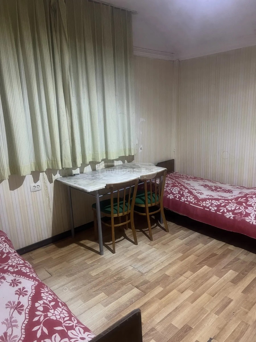 კუპრაძის ქ.  - 1 rooms