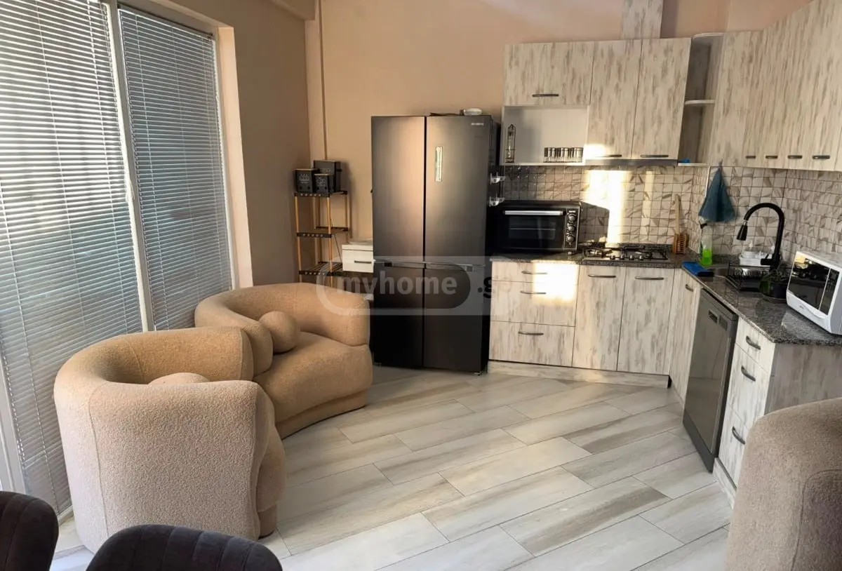 26 მაისის ქ. 32 - 3 rooms