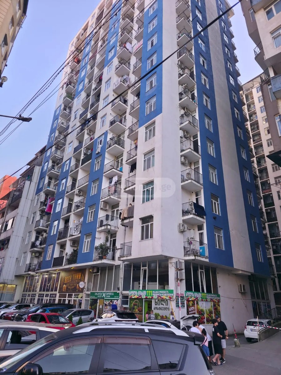 ინასარიძის ქ. 8 - 4 rooms