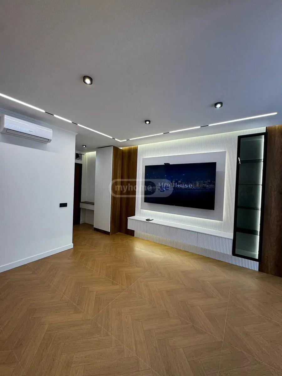 შარტავა ჟ. ქ. 27 - 3 rooms