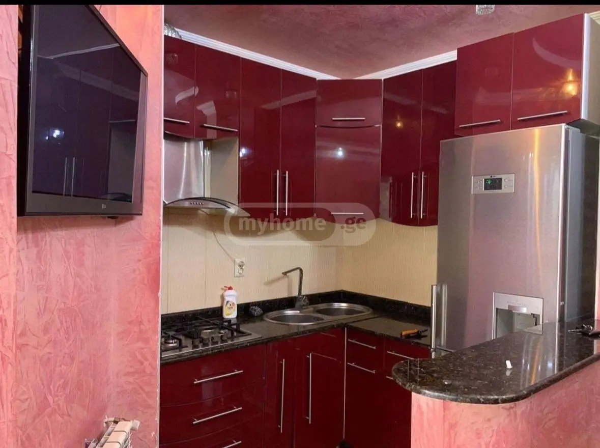 26 მაისის ქ. 12 - 3 rooms