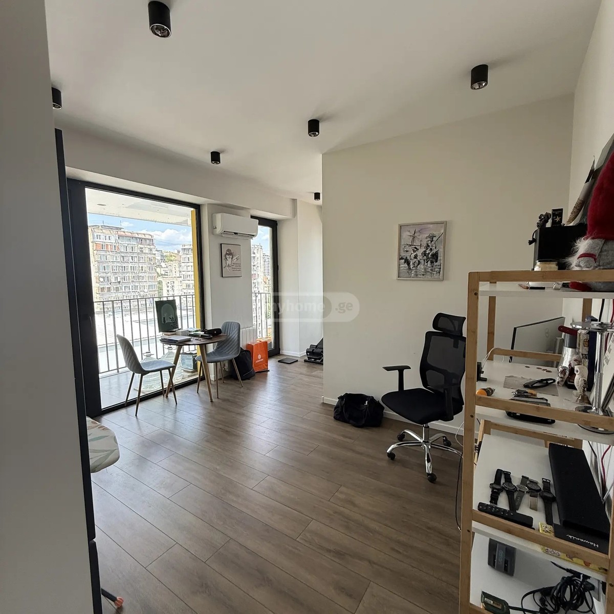 ჩხიკვაძის ქ. 16 - 2 rooms