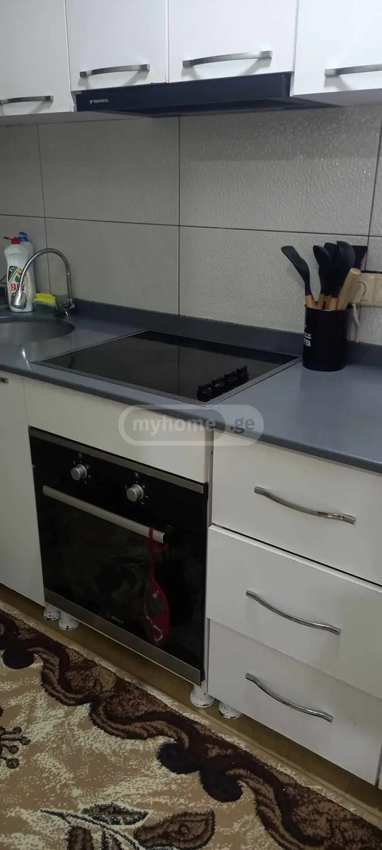 აეროპორტის გზატკეცილი  - 3 rooms