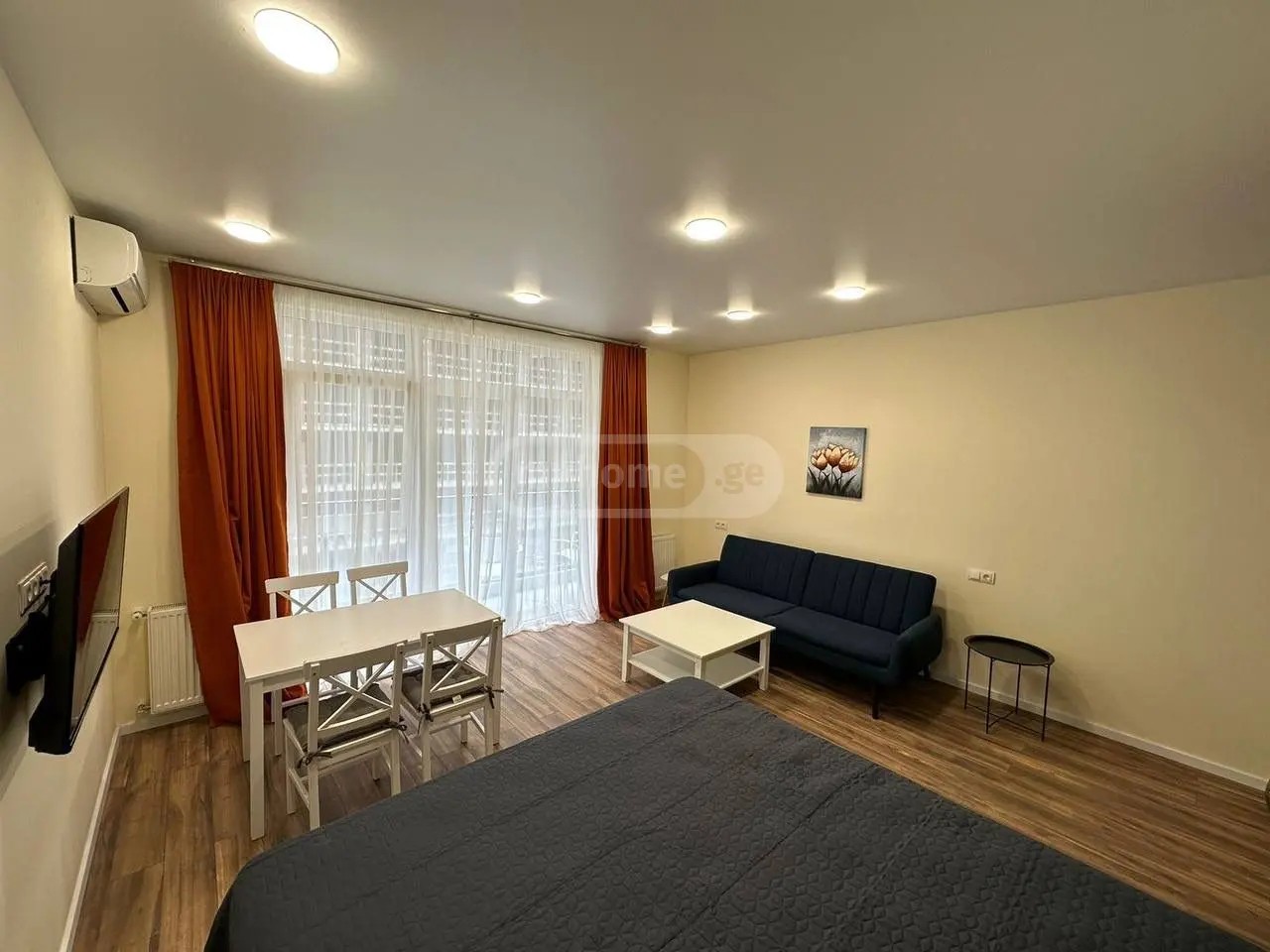 კაჩინსკი ლ. და მ. ქ.  - 1 rooms