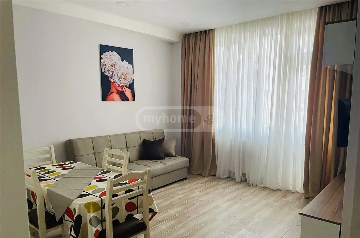პოლიტკოვსკაია ა. ქ. (ჯიქია) 51 - 2 rooms