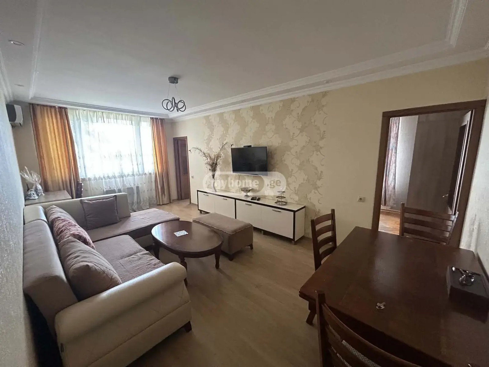 აგარაკის ქუჩა 40 - 3 rooms