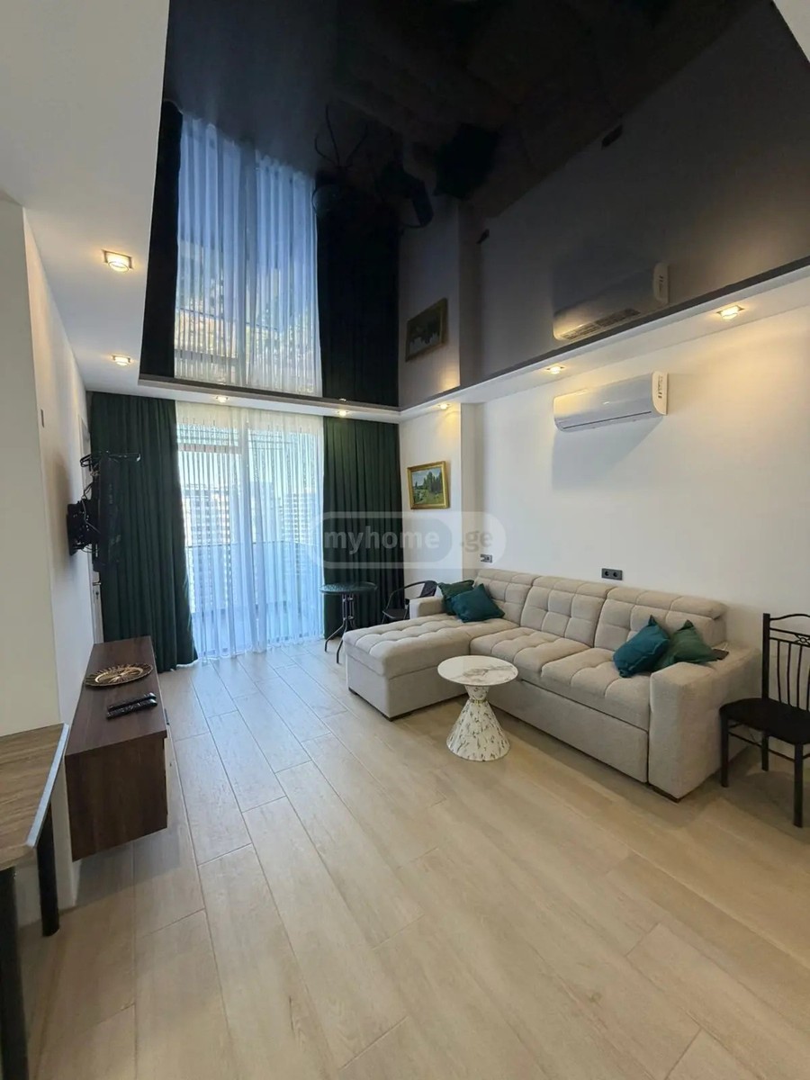 ლორთქიფანიძე გრ. ქ. 28 - 3 rooms