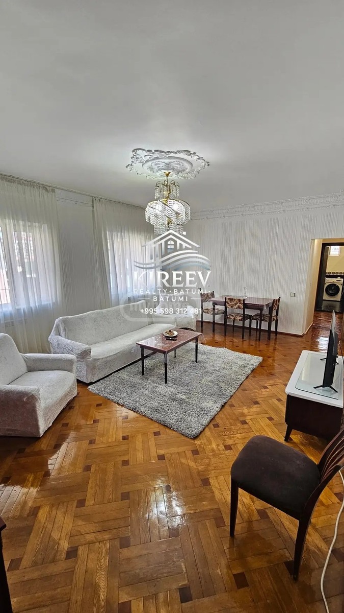 პუშკინი ა. ქ. 129 - 3 rooms
