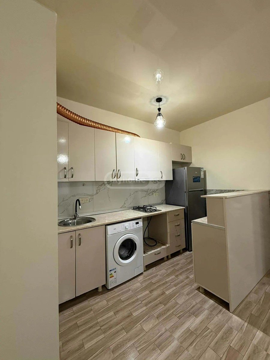 წმინდა ევდემოზ კათოლიკოსის ქ. 43 - 2 rooms