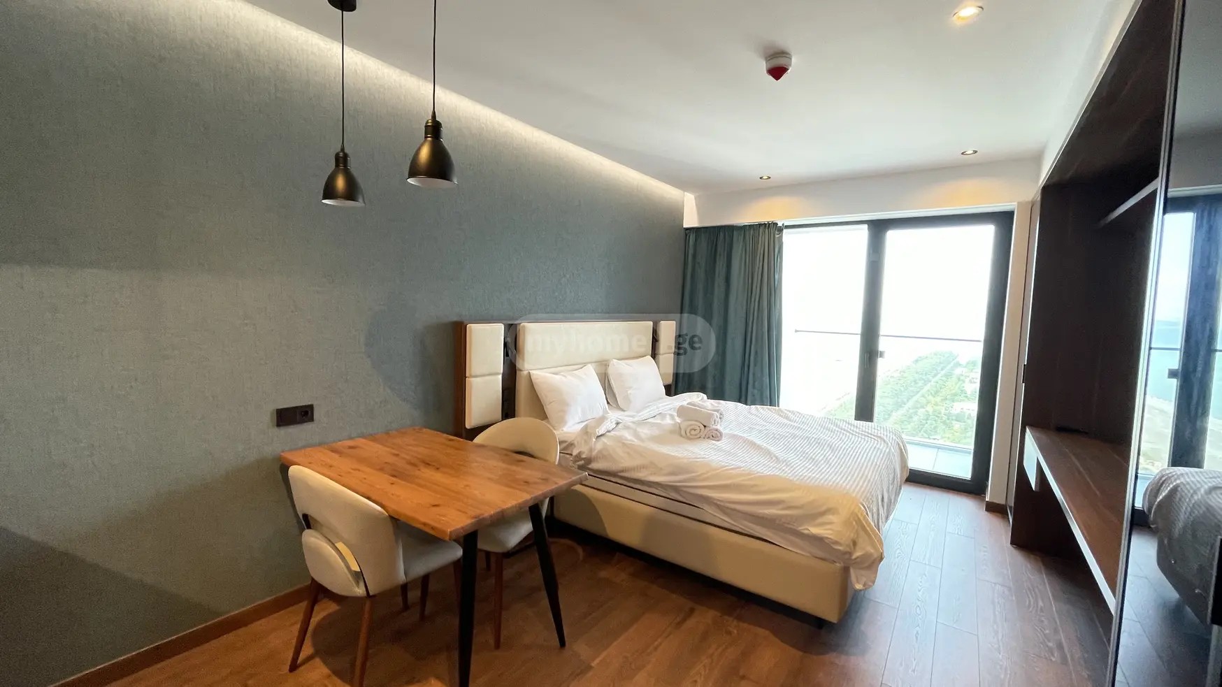 რუსთაველის ქ. 42 - 1 rooms