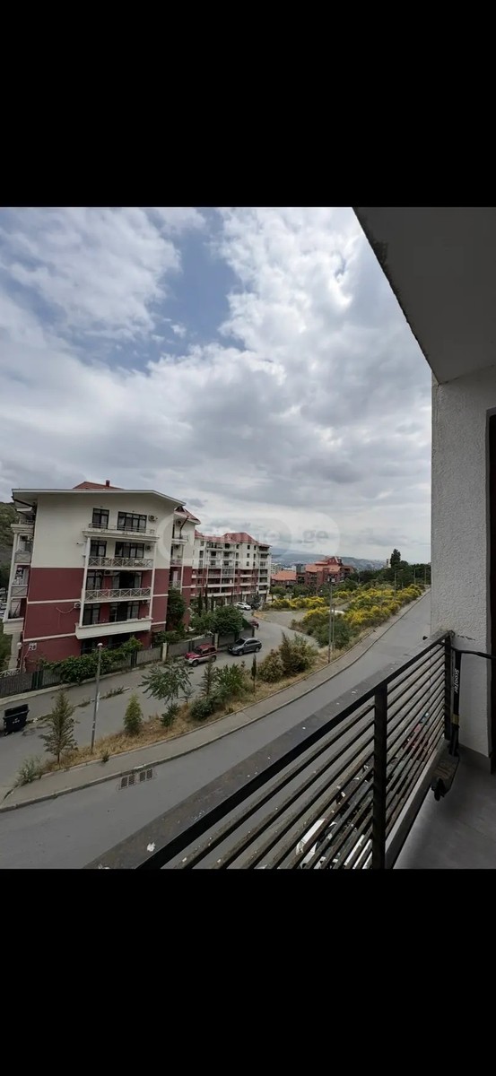 ჟვანია ნ. ქ. 71 - 3 rooms