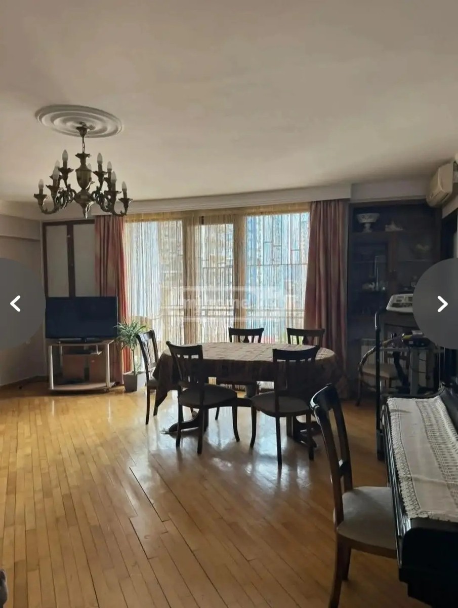 ჭავჭავაძე ი. ქ.  - 4 rooms