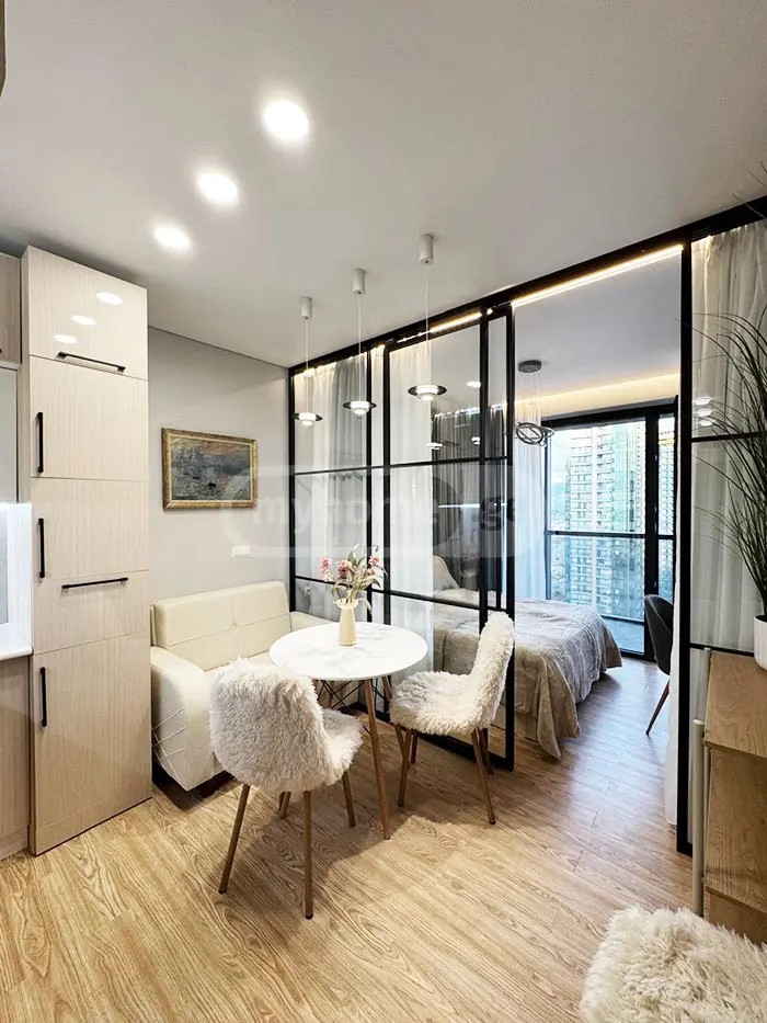 აბუსერიძე ტ. ქ. 13 - 1 rooms