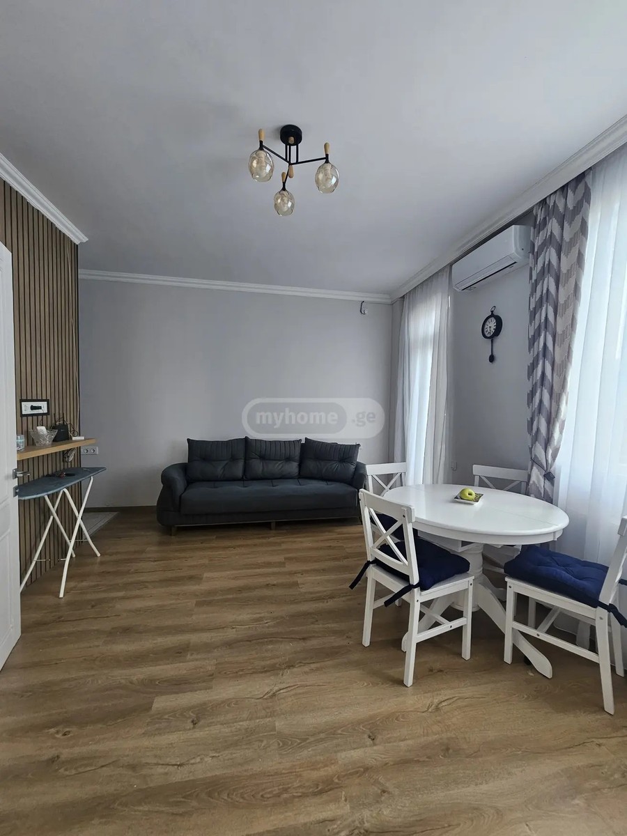 ბაგრატიონის ქუჩა 161 - 2 rooms