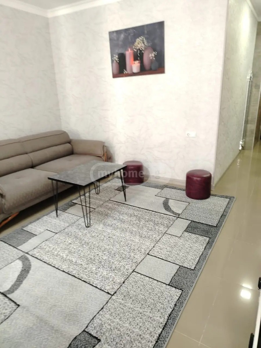 აღმაშენებლის ქ. 2 - 3 rooms