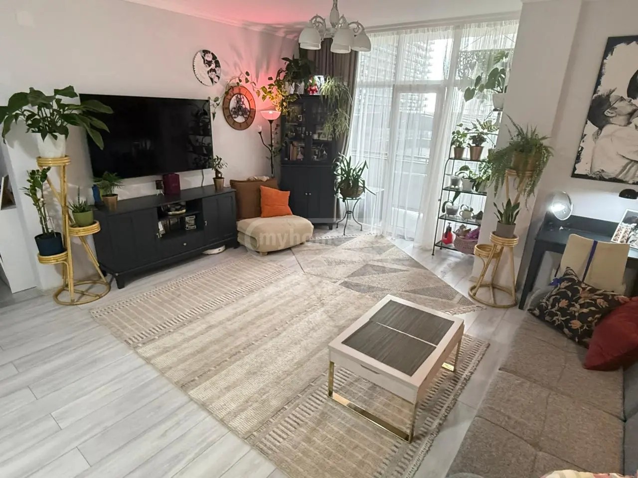 ანგისის 3 ჩიხი 8ა - 2 rooms