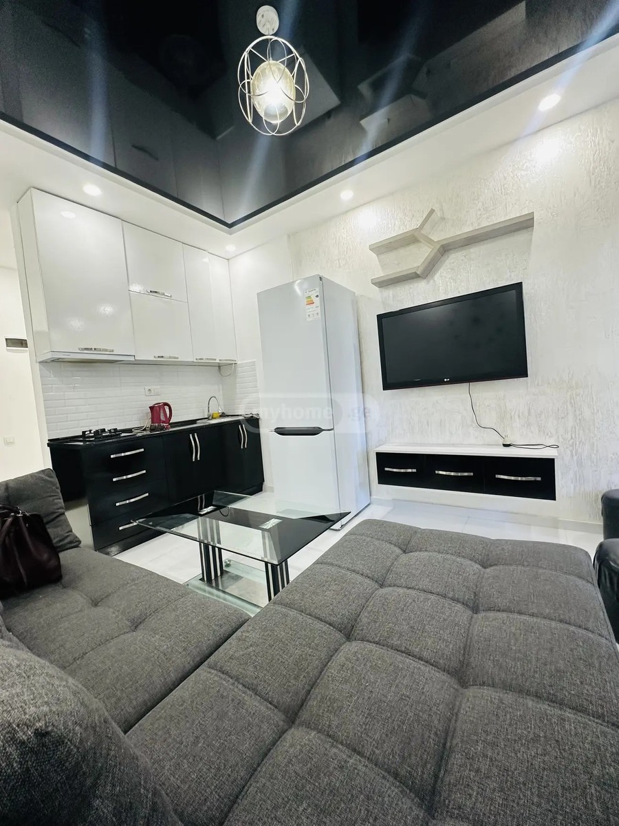 თამარ მეფის გამზ. 1 - 1 rooms