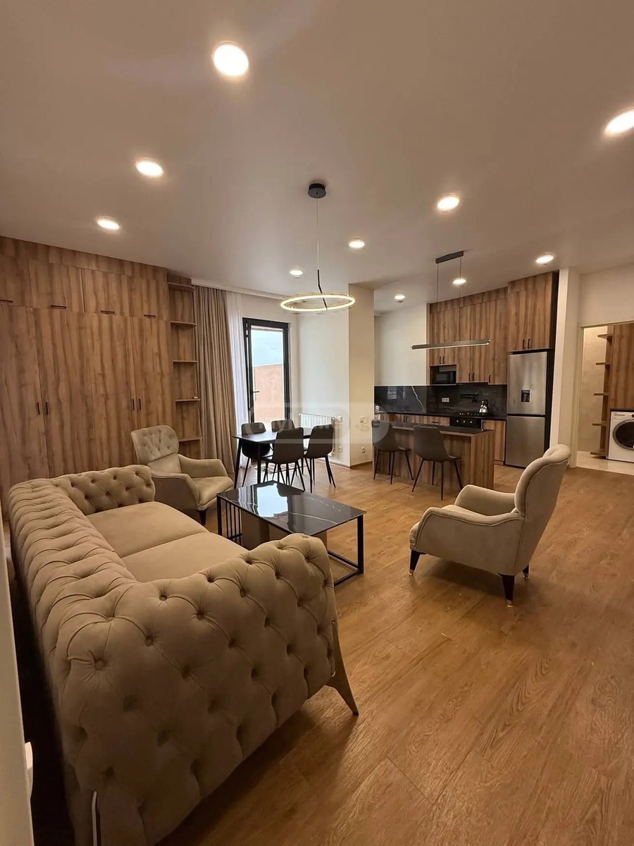გუდიაშვილი ლ. ქ. 16 - 3 rooms