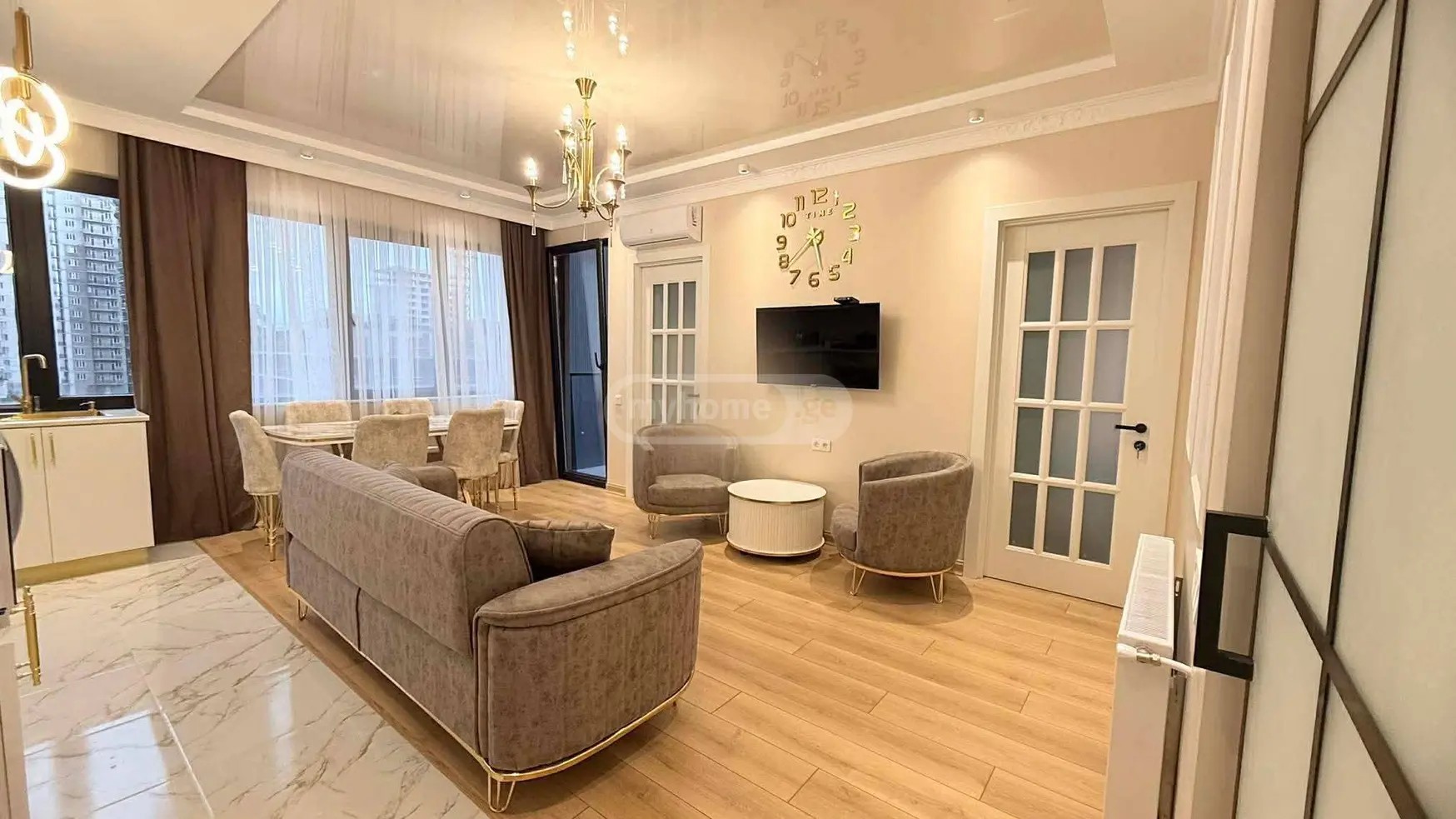 ანგისის ქ. 10 - 3 rooms