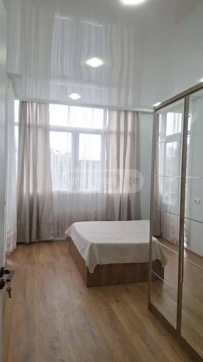 ანგისის ქ. 31ბ - 3 rooms