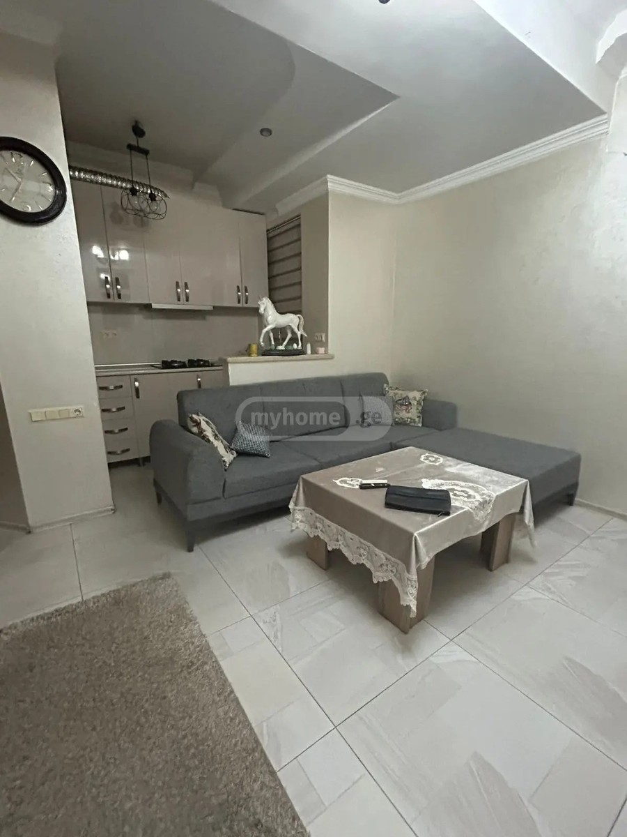 ანგისის ქ. 34 - 3 rooms