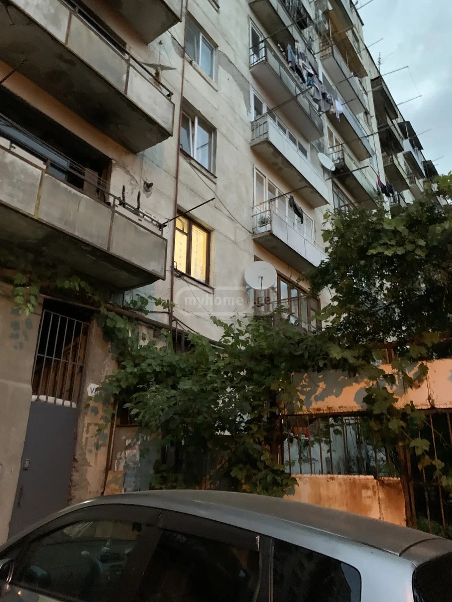 გლდანი - VII მ/რ  - 5 rooms