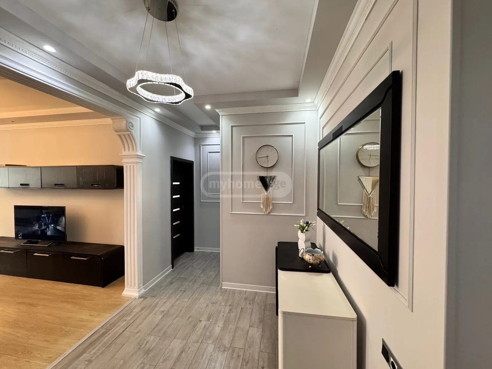 ჭავჭავაძე ი. ქუჩა  - 5 rooms