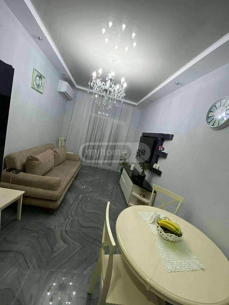 აბუსერიძე ტ. ქ. 53 - 2 rooms