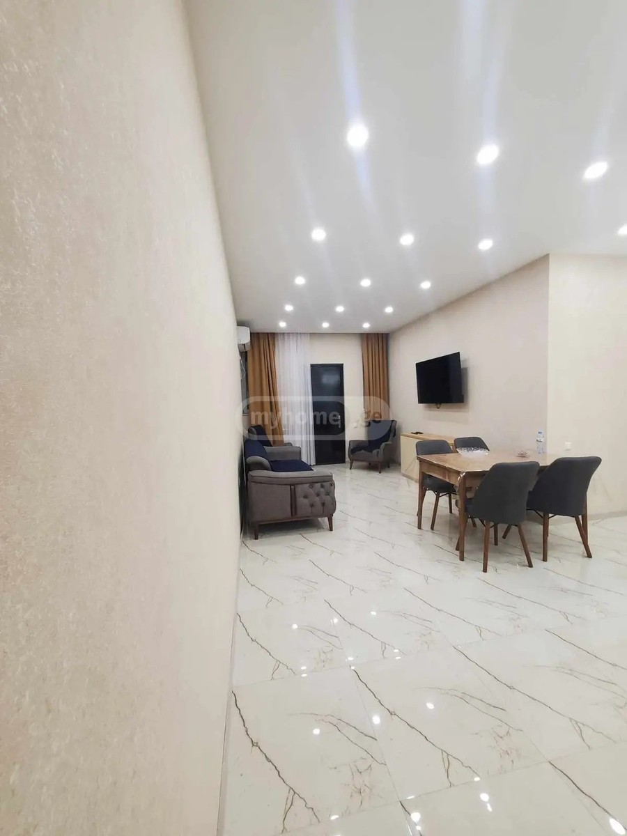ანგისის ქ. 2 - 3 rooms