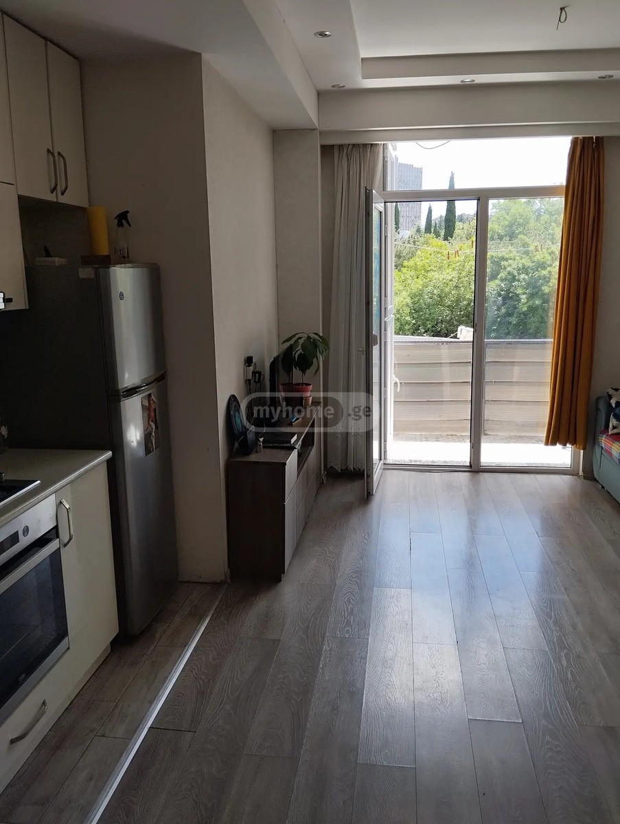 ჩარგლის ქ. 122 - 3 rooms
