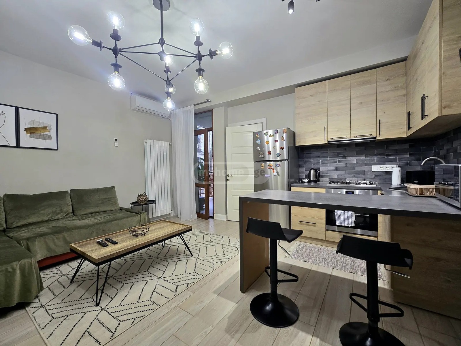 თაყაიშვილი ე. ქ. 5 - 2 rooms