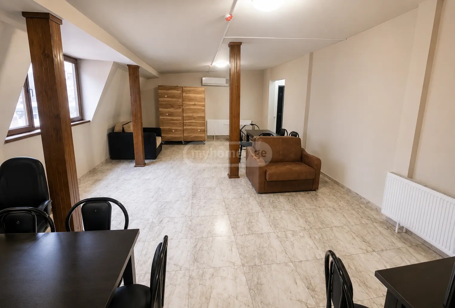 ფარნავაზ მეფის ქ. 155 - 4 rooms