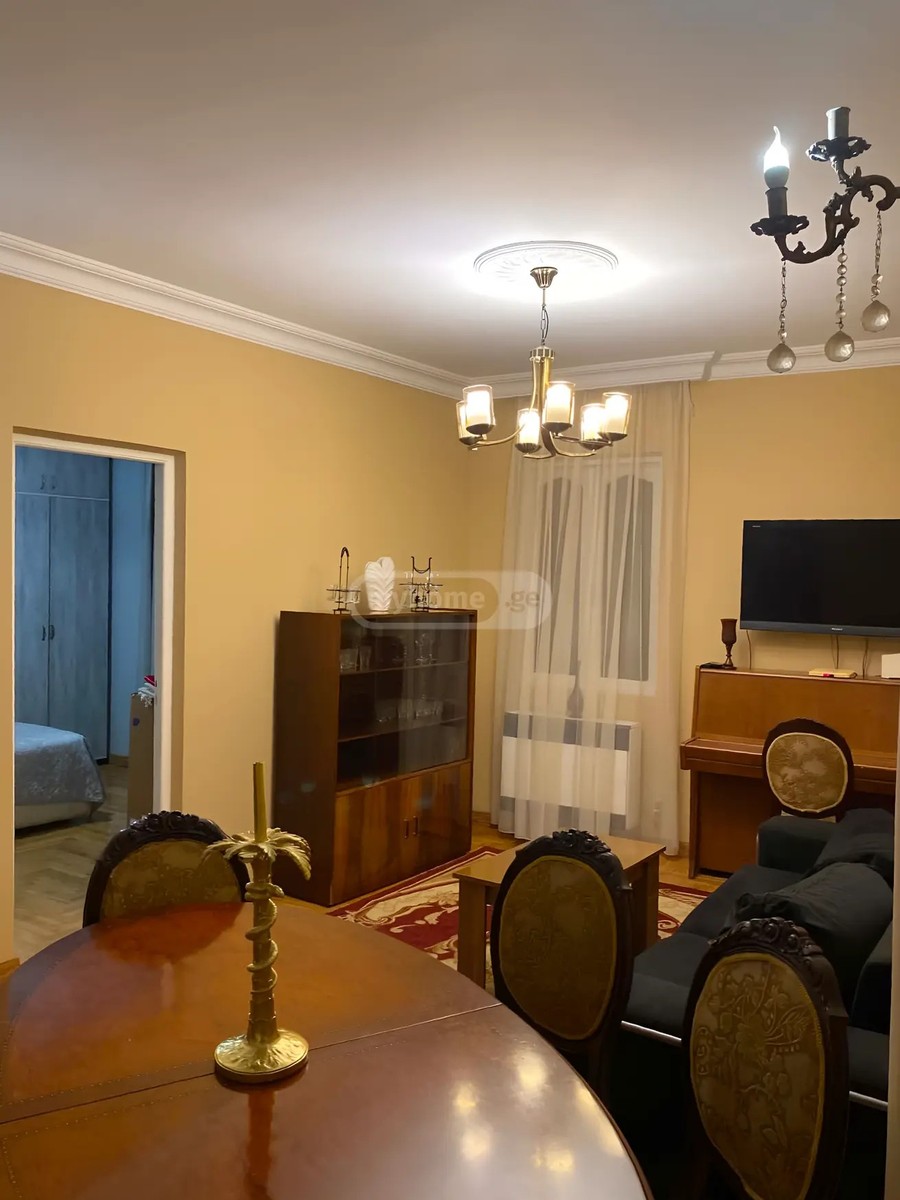 მელიქიშვილი პ. ქ. 47 - 4 rooms