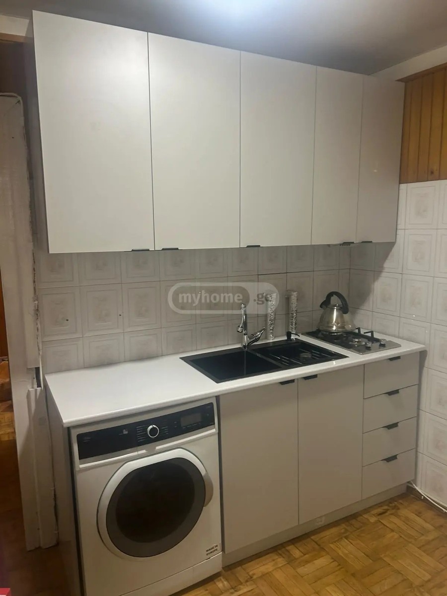 აბაშიძე ი. ქ. 5 - 2 rooms