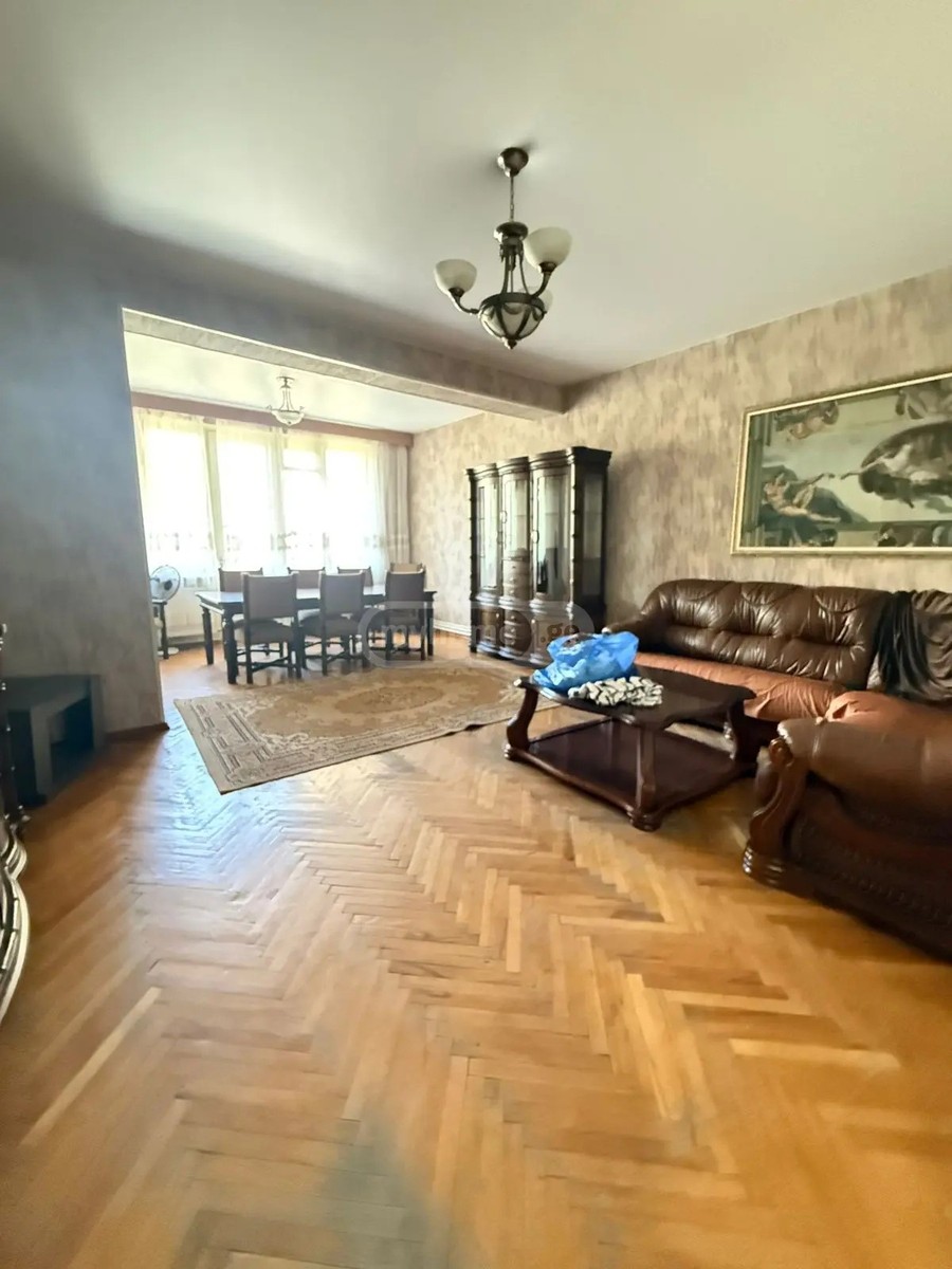 ცინცაძე ს. ქ. 5 - 5 rooms